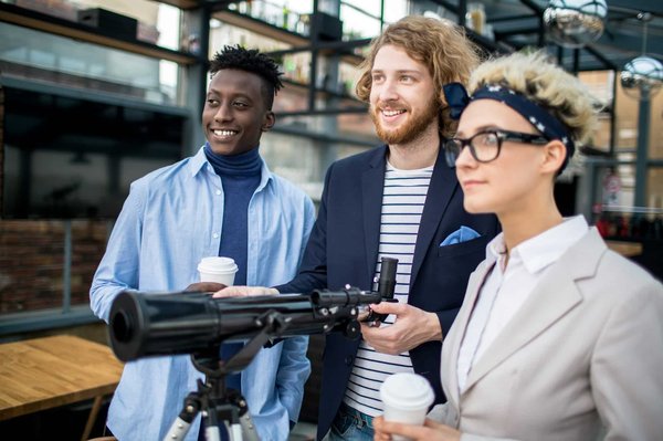 Où observer les singes gibbons dans leur habitat naturel en Thaïlande : parcs et réserves ?